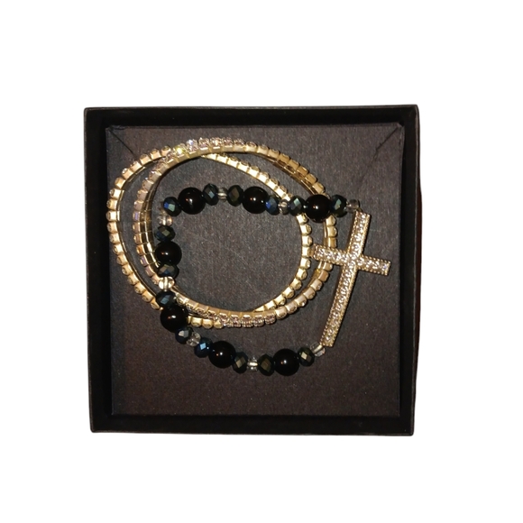 Jewelry - NWOT 3 Piece Stretch Bracelet Set, Silver Crystal Cross